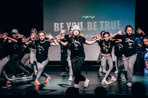 Der Link zeigt eine Galerie aus 3 Bildern des Vorjahres-Trau-Dich-Wettbewerbs.