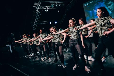 Der Link zeigt eine Galerie aus 5 Bildern des Vorjahres-Wettbewerbs.