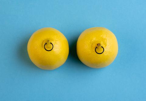 Zitronen mit Piercings